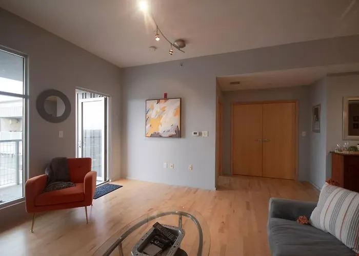 Apartment Luxury In Downtown Champaign