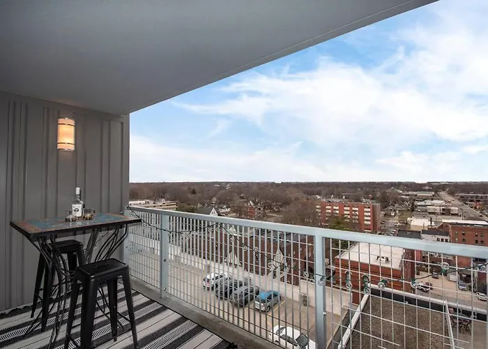 Apartment Luxury In Downtown *