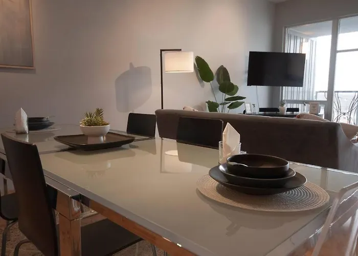 Luxury In Downtown Apartment