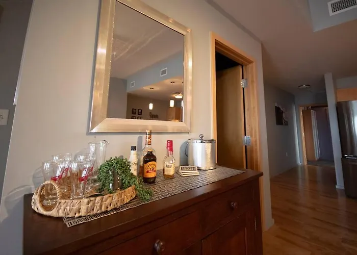 Apartment Luxury In Downtown Champaign