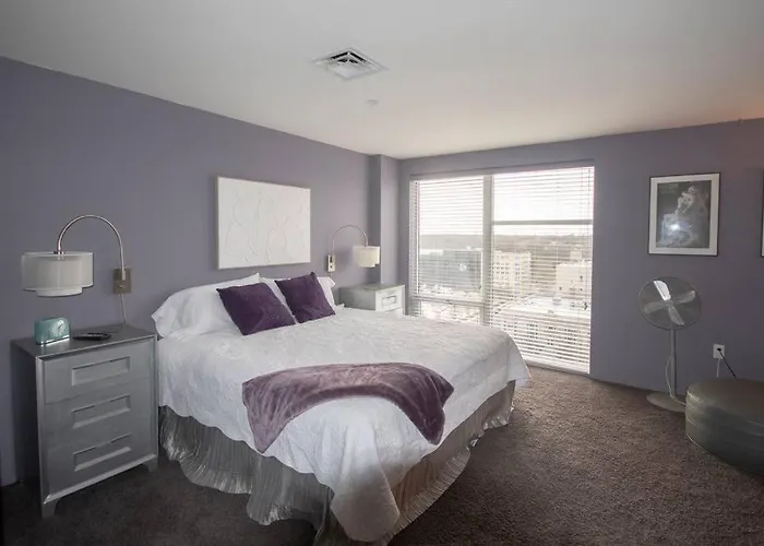 Luxury In Downtown Champaign